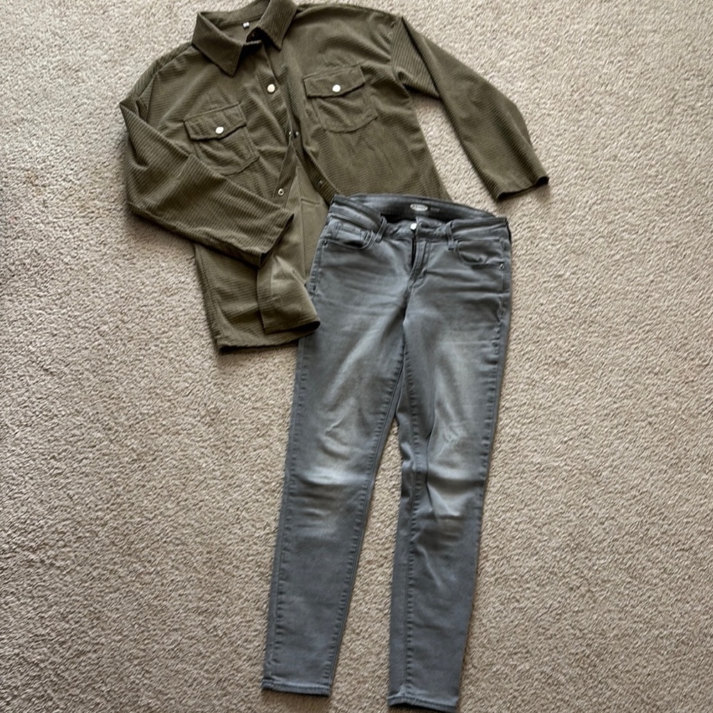 Old Navy Gray Jeans